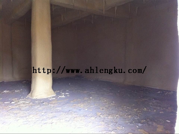 冷庫(kù)噴涂后 QQ圖片20141119202118.jpg